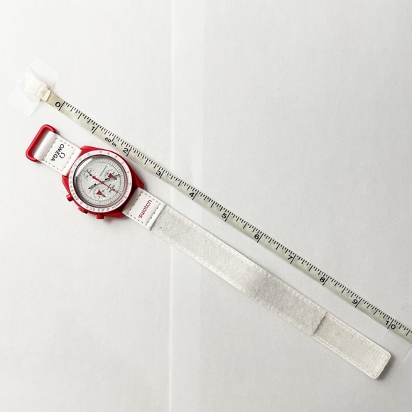 Omega x Swatch Mission to Mars Bioceramic Moonswatch Watch - Picture 5 of 13